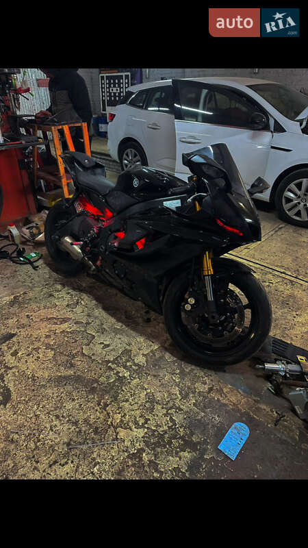 Спортбайк Yamaha R6 2019 в Луцке