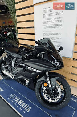 Спортбайк Yamaha R7 2024 в 