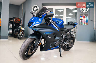 Спортбайк Yamaha R7 2021 в Киеве