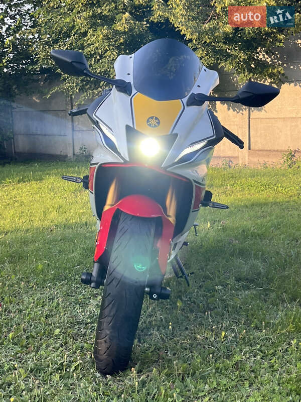 Спортбайк Yamaha R7 2023 в Дніпрі