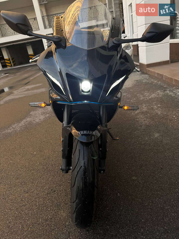 Спортбайк Yamaha R7 2022 в Киеве
