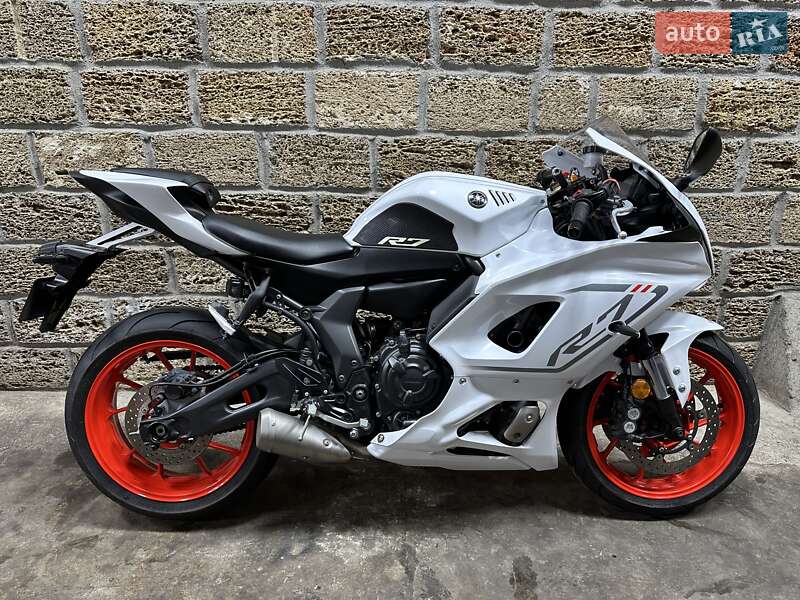 Yamaha R7 2022 Yamaha R7 2022