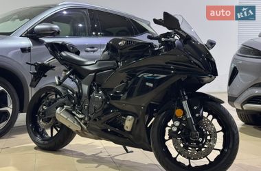 Спортбайк Yamaha R7 2023 в Киеве