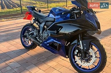 Спортбайк Yamaha R7 2023 в Радивиліві