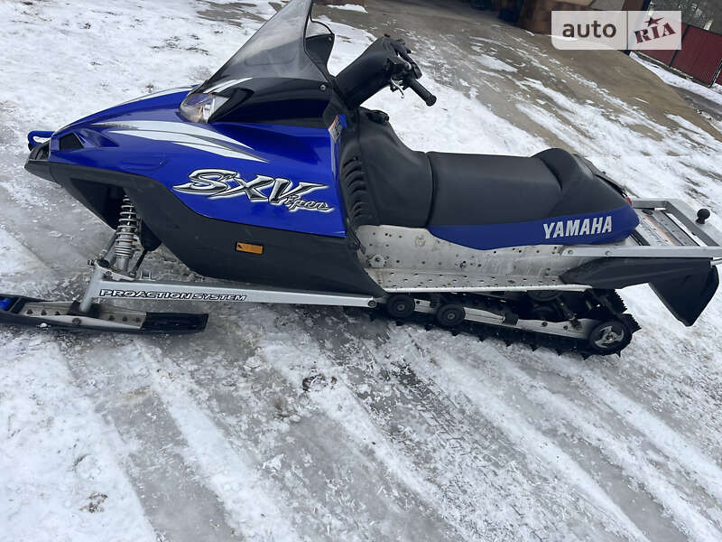 Гірські снігоходи Yamaha SX 2003 в Сокирянах