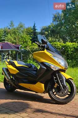 Скутер Yamaha T-Max 500 2009 в 