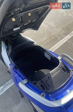 Макси-скутер Yamaha T-Max 500 2002 в 