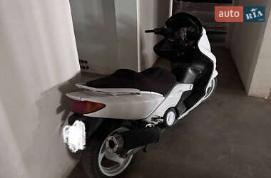 Макси-скутер Yamaha T-Max 500 2001 в 