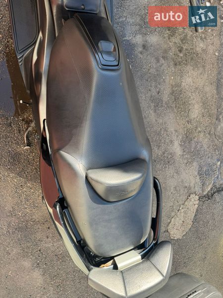 Макси-скутер Yamaha T-Max 500 2003 в Киеве