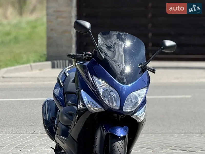 Yamaha T-Max 500 2012