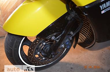 Макси-скутер Yamaha T-MAX 2002 в 