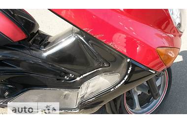 Макси-скутер Yamaha T-MAX 2001 в 
