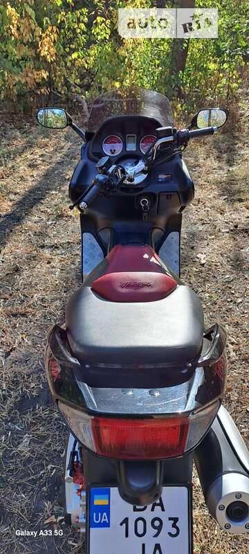 Макси-скутер Yamaha T-MAX 2008 в Кропивницком