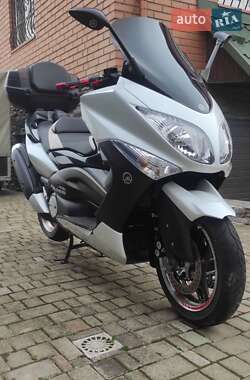 Макси-скутер Yamaha T-MAX 2008 в Дрогобыче