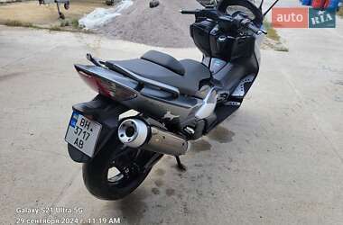 Максі-скутер Yamaha T-MAX 2011 в 