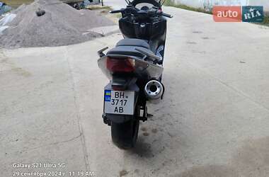 Максі-скутер Yamaha T-MAX 2011 в 