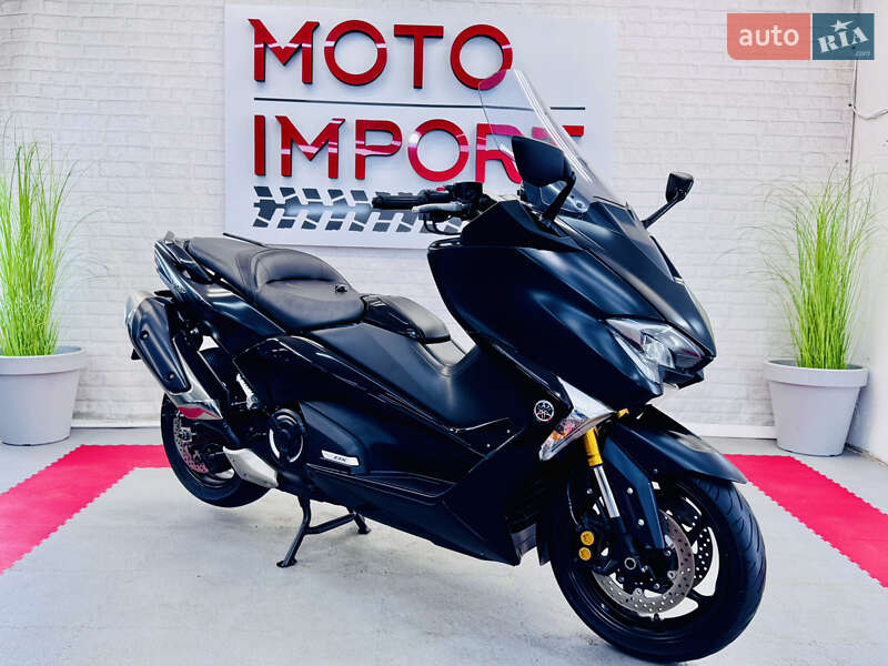 Максі-скутер Yamaha T-MAX 2018 в 