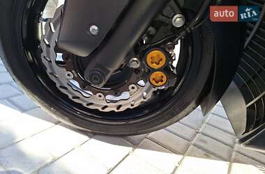 Грузовые мотороллеры, мотоциклы, скутеры, мопеды Yamaha T-MAX 2010 в 