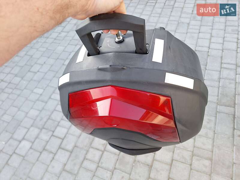 Грузовые мотороллеры, мотоциклы, скутеры, мопеды Yamaha T-MAX 2010 в Одессе