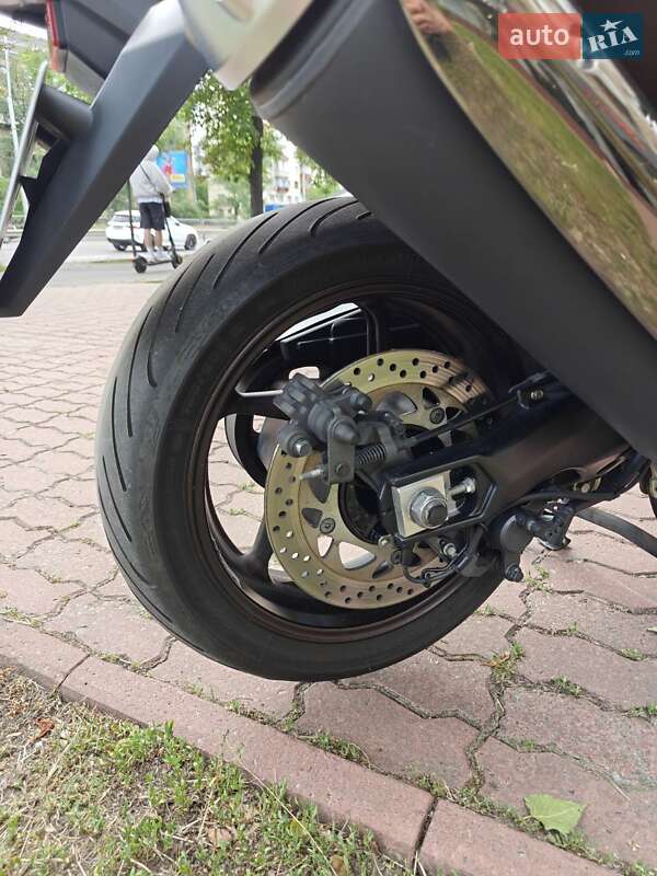 Макси-скутер Yamaha T-MAX 2016 в Киеве
