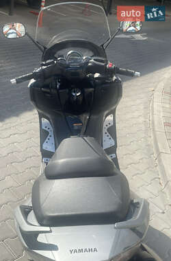 Макси-скутер Yamaha T-MAX 2010 в 