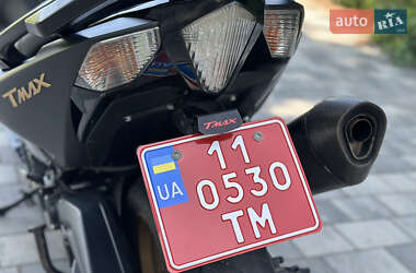 Макси-скутер Yamaha T-MAX 2013 в 