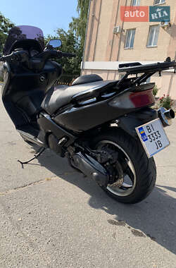 Макси-скутер Yamaha T-MAX 2004 в 