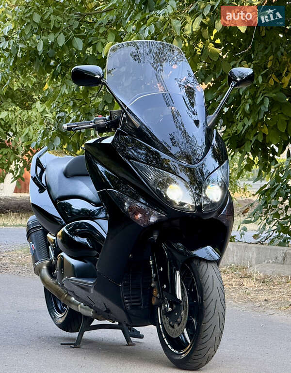 Максі-скутер Yamaha T-MAX 2011 в Одесі фото 3 Максі-скутер Yamaha T-MAX 2011 в Одесі