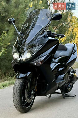Макси-скутер Yamaha T-MAX 2011 в 