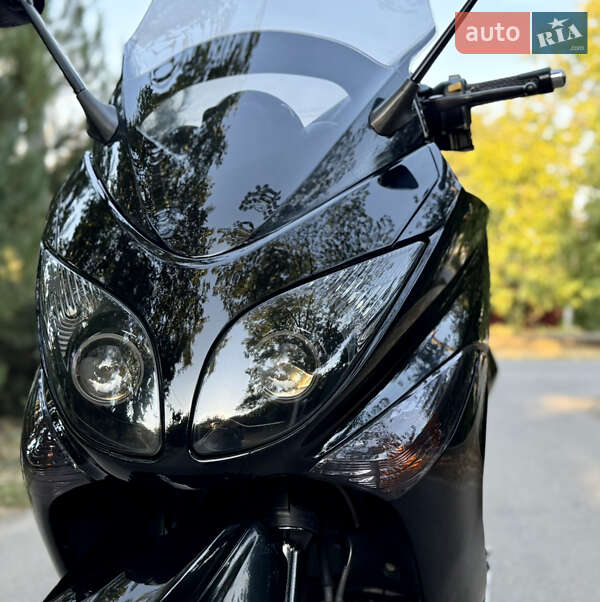 Максі-скутер Yamaha T-MAX 2011 в Одесі фото 15 Максі-скутер Yamaha T-MAX 2011 в Одесі