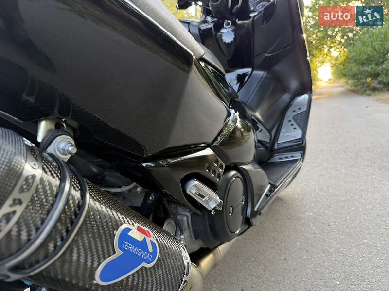 Максі-скутер Yamaha T-MAX 2011 в Одесі фото 34 Максі-скутер Yamaha T-MAX 2011 в Одесі