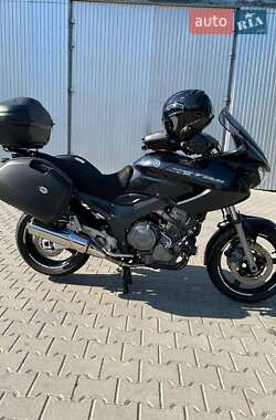 Мотоцикл Туризм Yamaha TDM 900 2004 в Косові