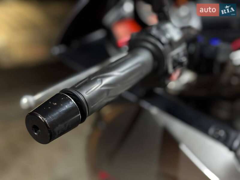 Мотоцикл Спорт-туризм Yamaha TDM 900 2002 в Ровно фото 8 Мотоцикл Спорт-туризм Yamaha TDM 900 2002 в Ровно