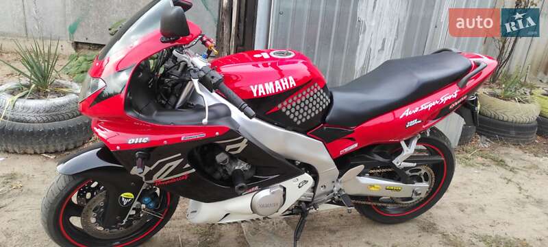 Спортбайк Yamaha Thunder 2000 в Полтаве
