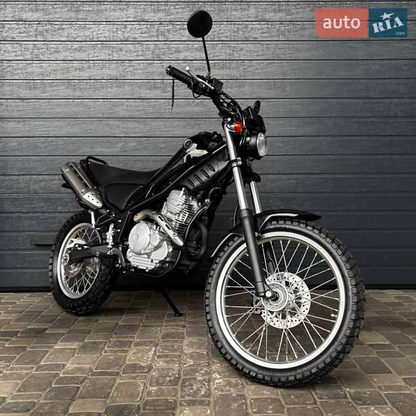 Yamaha Tricker 2014