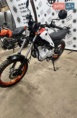 Мотоцикл Кросс Yamaha Tricker 2014 в Житомирі