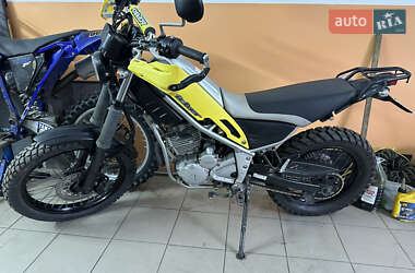 Мотоцикл Супермото (Motard) Yamaha Tricker 2005 в Кременчуці