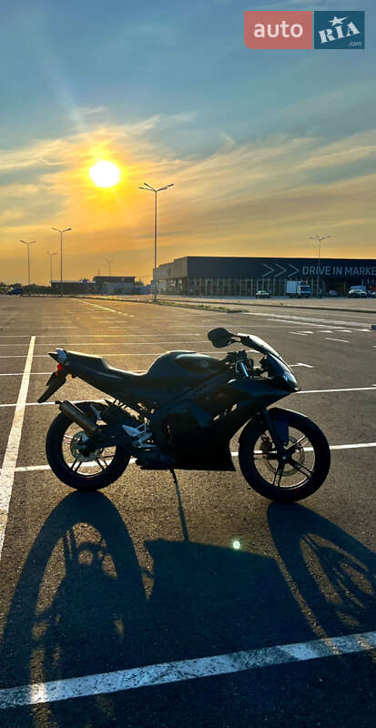 Спортбайк Yamaha TZR 2006 в Дніпрі