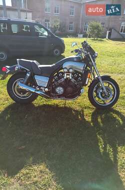 Мотоцикл Классік Yamaha V-Max 1200 1992 в Черкасах