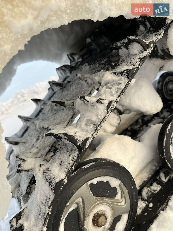 Снегоходы для охоты и рыбалки Yamaha Venture 2008 в Стрые