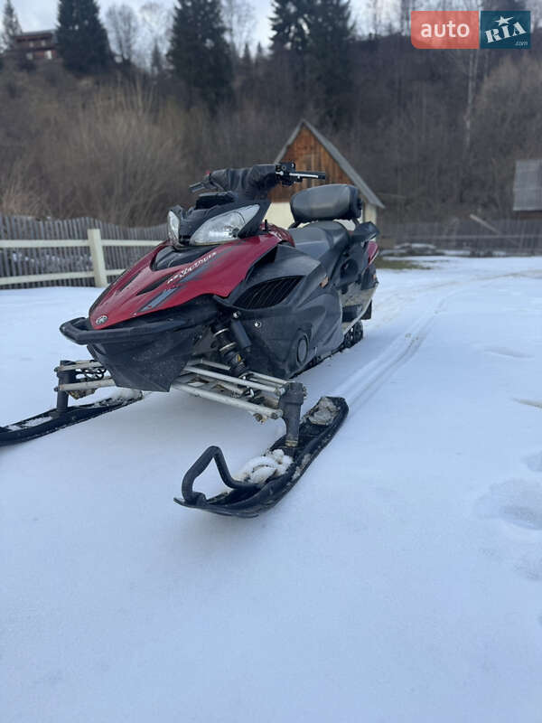 Утилитарные снегоходы Yamaha Venture 2013 в Буковеле