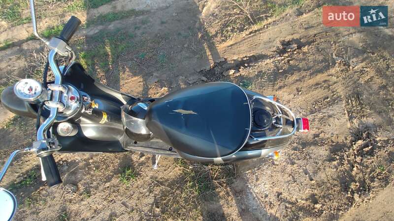 Скутер Yamaha Vino 2005 в Южноукраїнську