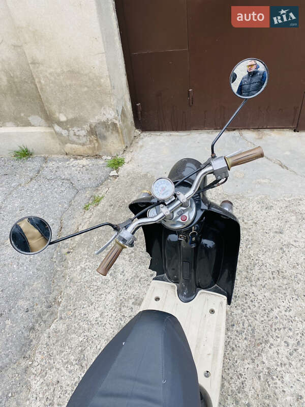 Скутер Yamaha Vino 2003 в Одесі