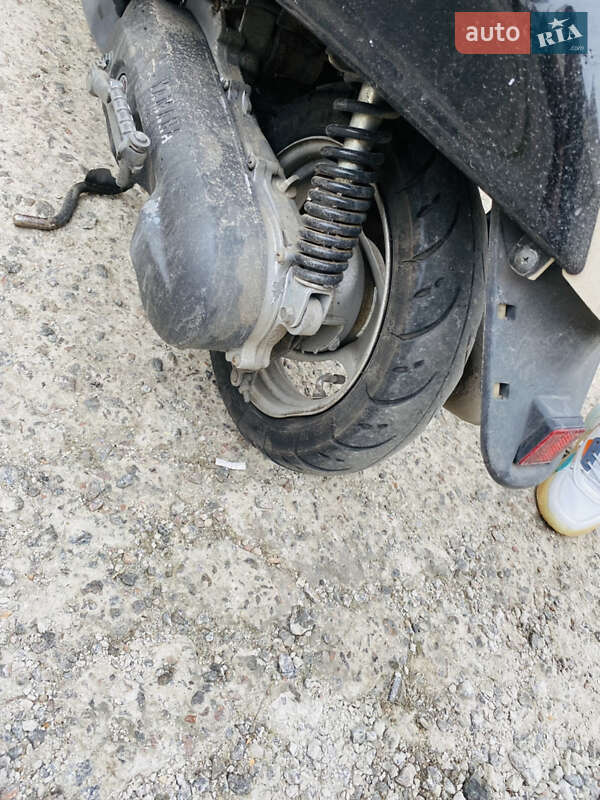 Скутер Yamaha Vino 2003 в Одесі