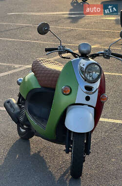 Мопеды Yamaha Vino 2010 в Киеве