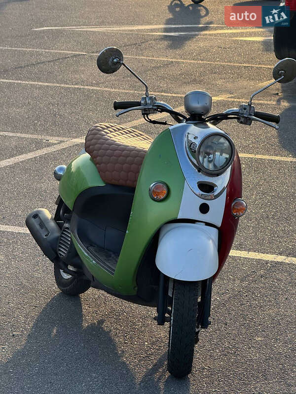 Yamaha Vino 2010