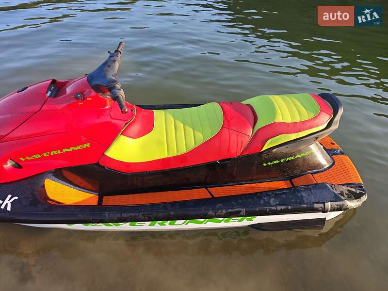 Гидроцикл туристический Yamaha WaveRunner 2005 в Каменец-Подольском