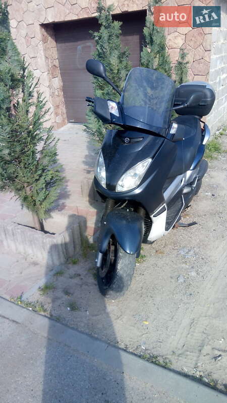 Скутер Yamaha X-Max 125 2009 в Івано-Франківську фото 2 Скутер Yamaha X-Max 125 2009 в Івано-Франківську