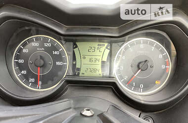 Макси-скутер Yamaha X-Max 250 2019 в 