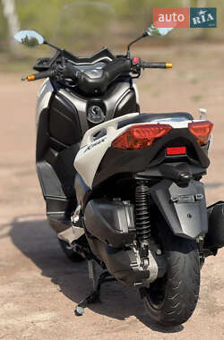 Макси-скутер Yamaha X-Max 250 2018 в 